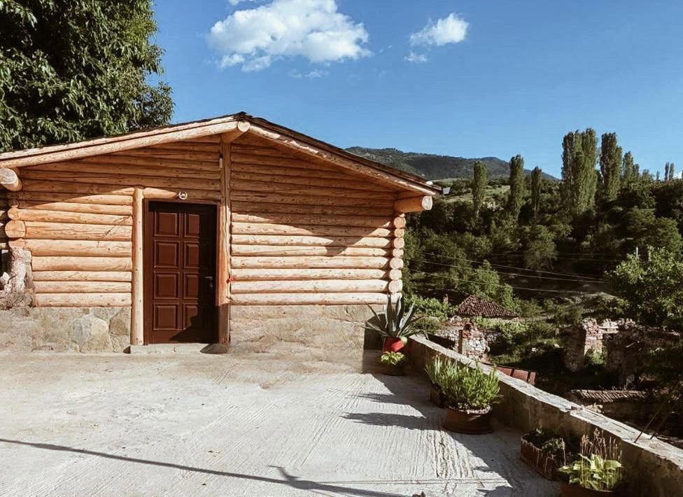 Lodges Veis Kamenice Luaran gambar